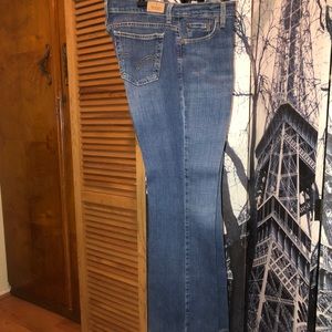 Levi’s Women’s 550 Jeans